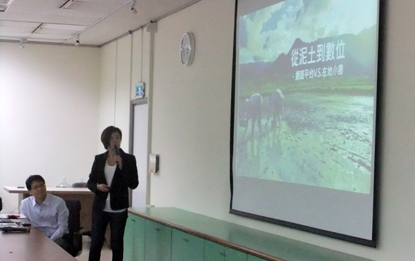 圖3、藉由實地訪談瞭解小農的需求,並協助建立農產品品牌形象 圖3、藉由實地訪談瞭解小農的需求,並協助建立農產品品牌形象