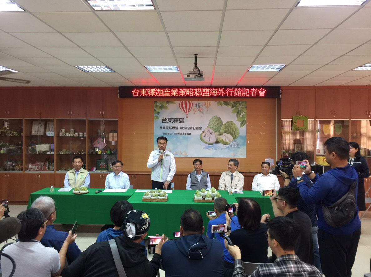 農委會陳吉仲副主委於記者會中說明