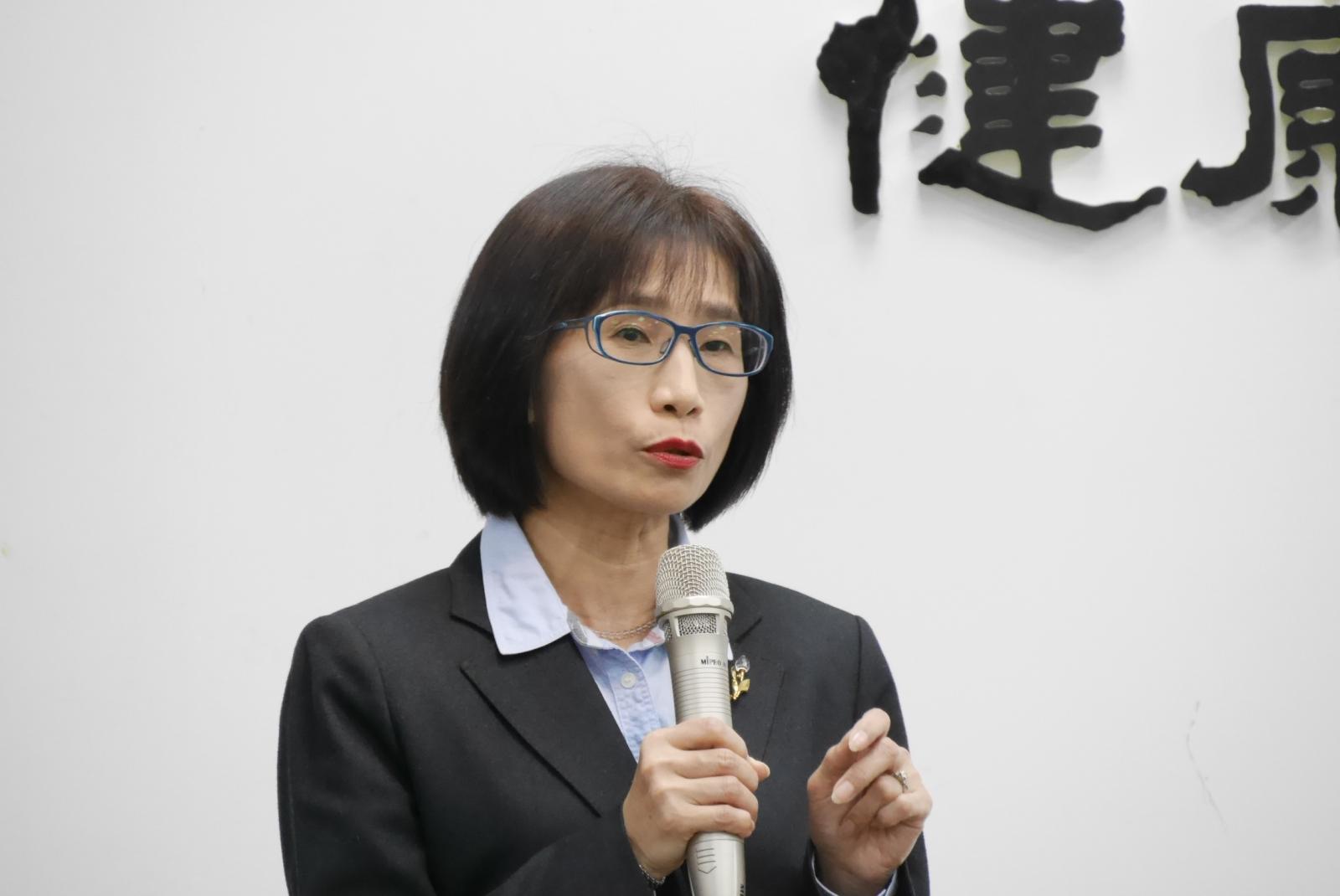 動植物防疫檢疫局鄒慧娟副局長說明