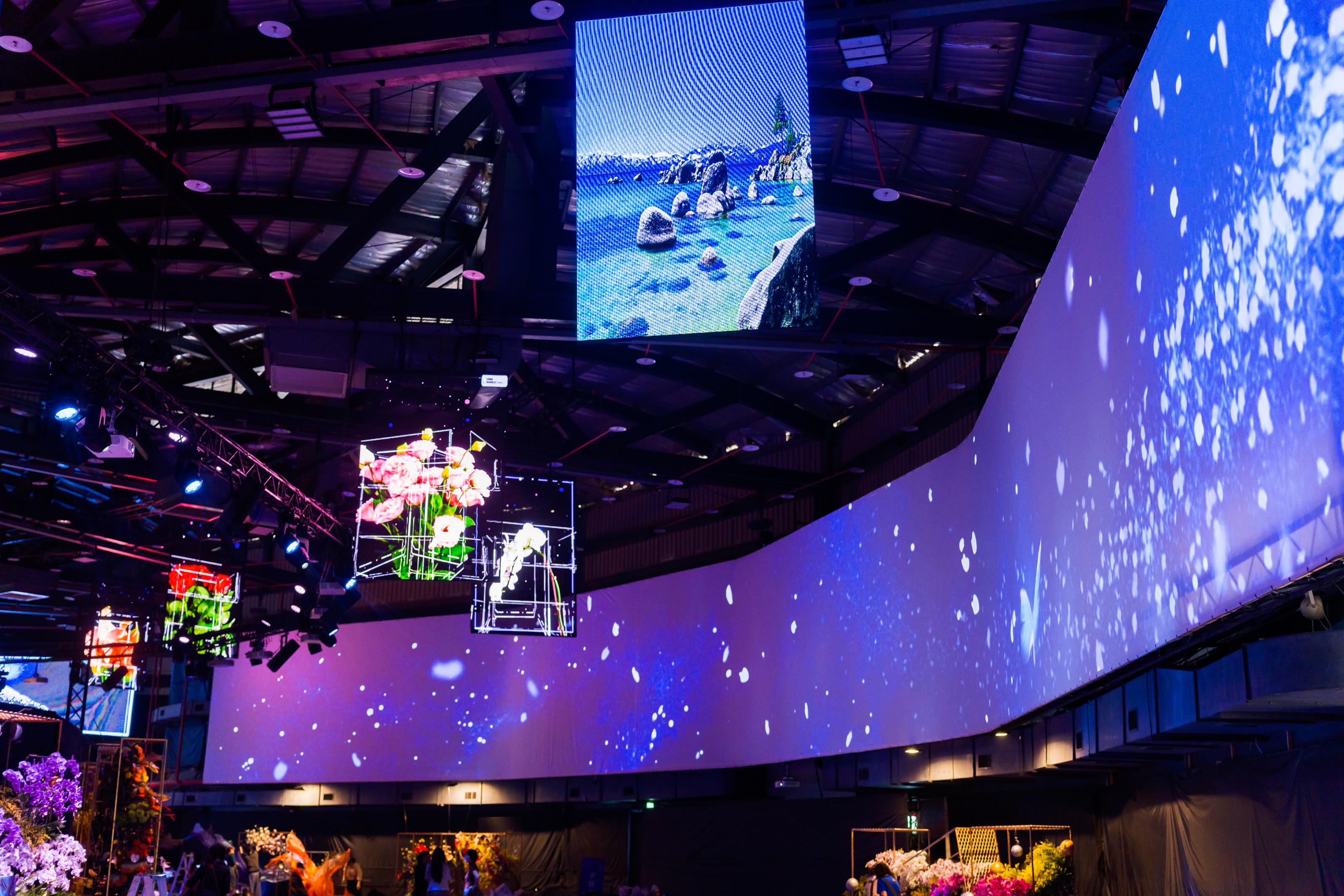 「花卉科技展區」以沉浸式展演呈現花卉與科技融合