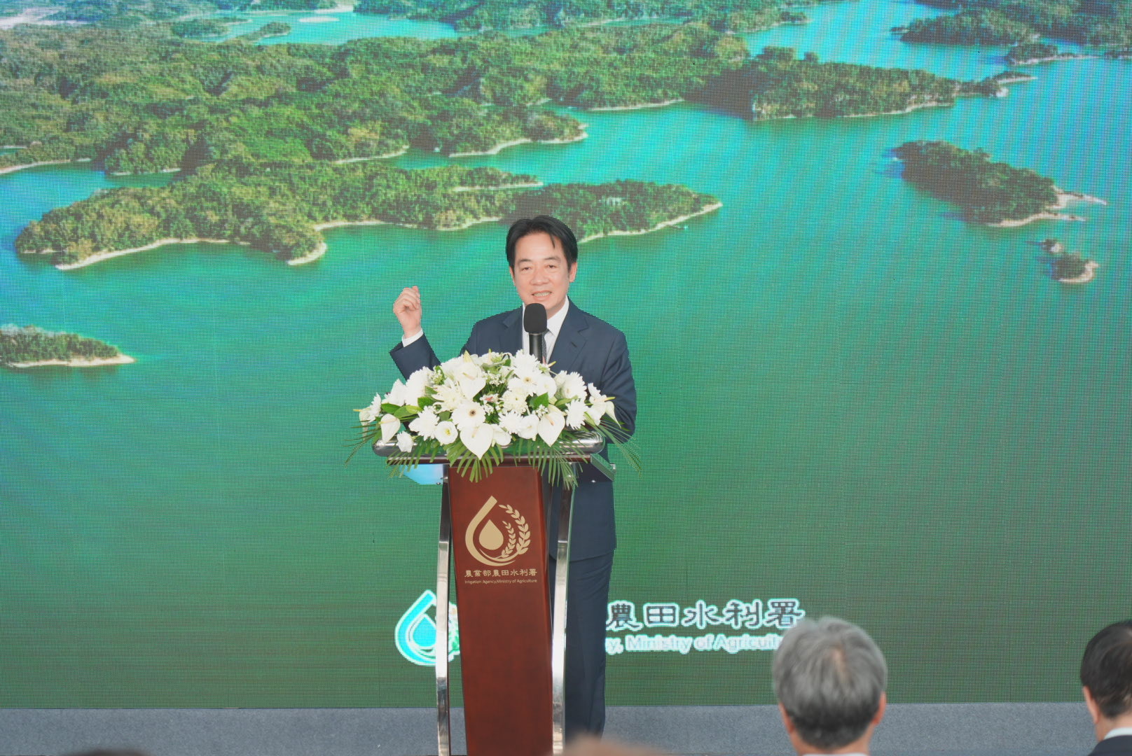 總統表示，烏山頭水庫的水不僅流經農田，也流經我們的心田