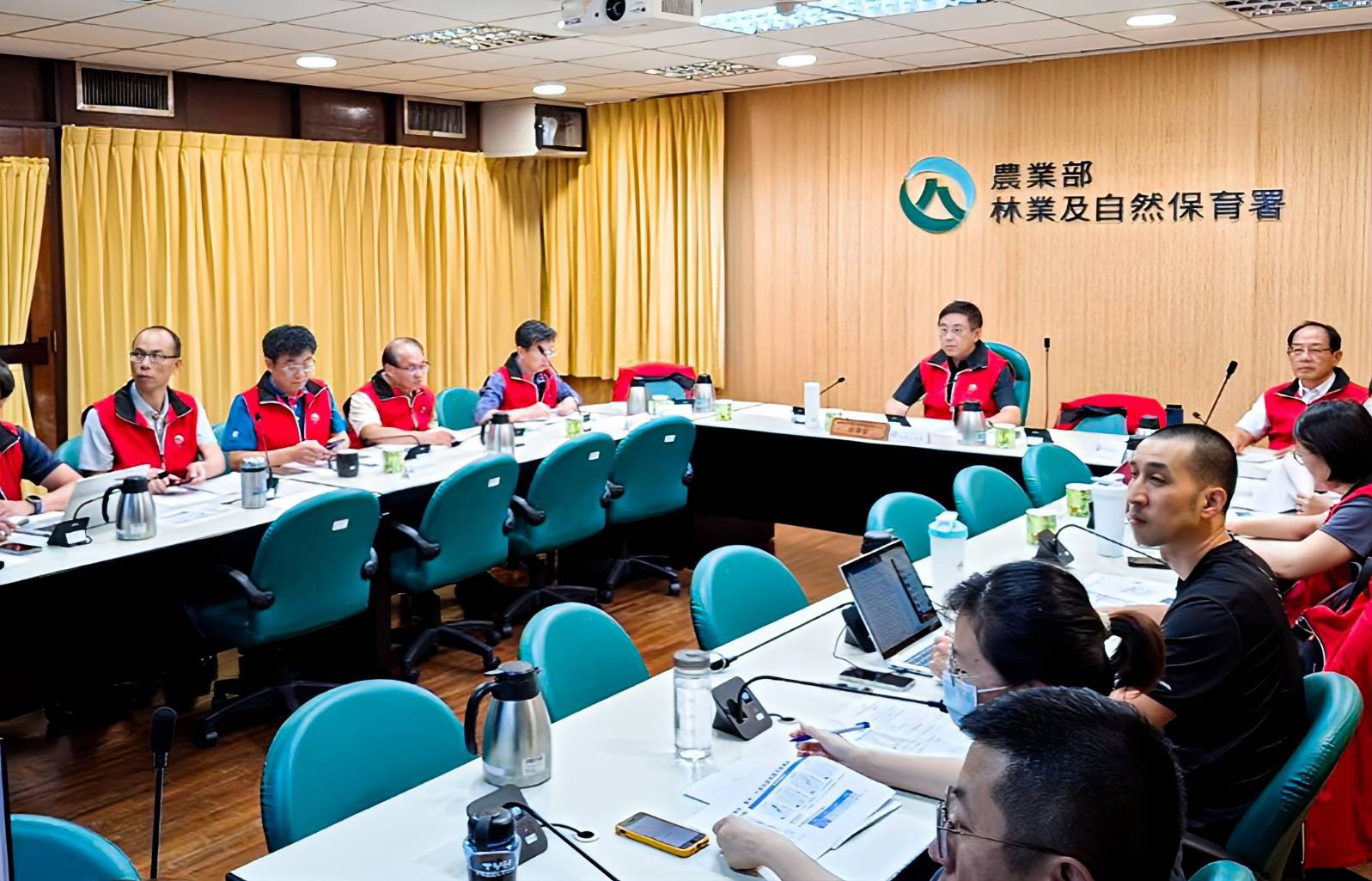 圖1農業部萬里溪堰塞湖災害緊急應變小組會議