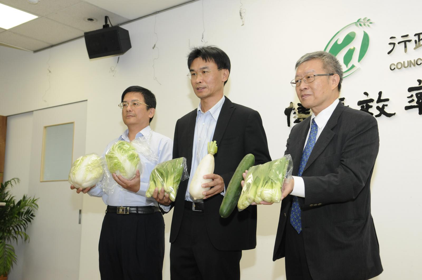 農委會召開「菜價已回穩 農委會持續精進穩定菜價措施」記者會