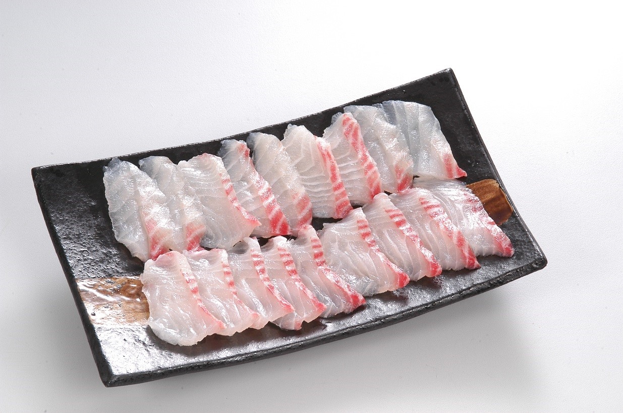 臺灣鯛魚片富含高蛋白質、維生素B、多元不飽和脂肪酸等營養素，適合涮涮鍋、清蒸、煎魚排，配合天然保色技術提升外銷產品品質。