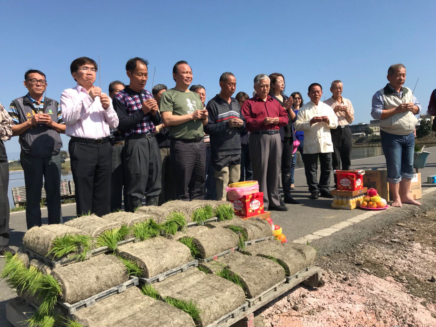 林主任委員聰賢主持春耕祈福秧插活動