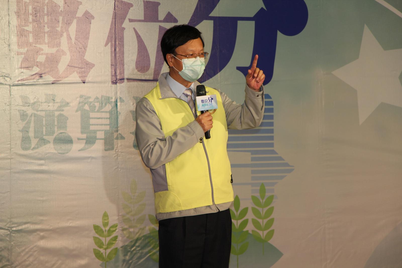 農試所林學詩所長致詞