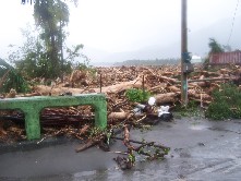 圖6屏東舊寮圳系統進水口沖毀、圳路流失