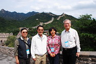 07 陳主委與李代理局長、黃所長及中國林業局印紅副局長登長城後合影
