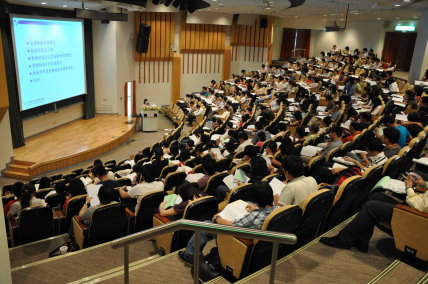 圖 2 每年辦理實驗動物人道管理訓練課程 