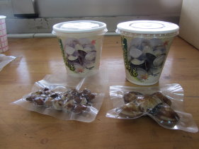 01 研發沖泡式即食文蛤湯杯 