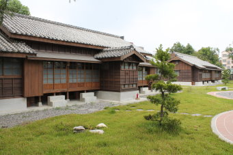 歷史建築物整修，營造日式庭園氛園 