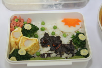 「 妹妹愛心便當–靴下貓版」裝滿爸爸的愛 「 妹妹愛心便當–靴下貓版」裝滿爸爸的愛