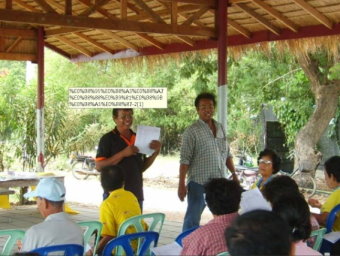 FFS申請表格（左）及推廣講師上課情形（右）