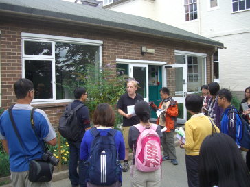 2013 年林務局派員至英國田野學習協會瞭解課程操作規劃 