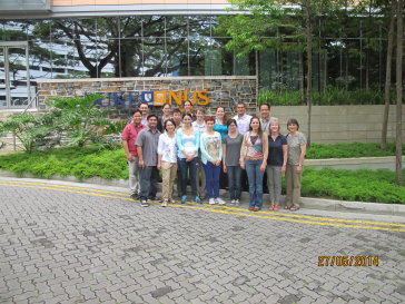 家畜所同仁與參與 「蝙蝠媒介傳播之人畜共通新興傳染病訓練課程」人員合影。 家畜所同仁與參與 「蝙蝠媒介傳播之人畜共通新興傳染病訓練課程」人員合影。