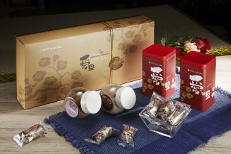 梅子新口味─新研發的產品梅粉、烏梅粉、梅子牛軋糖,也是人氣商品  梅子新口味─新研發的產品梅粉、烏梅粉、梅子牛軋糖,也是人氣商品