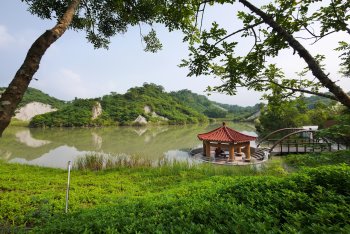 泥岩整治保土蓄水,綠意盎然、生機無限  泥岩整治保土蓄水,綠意盎然、生機無限