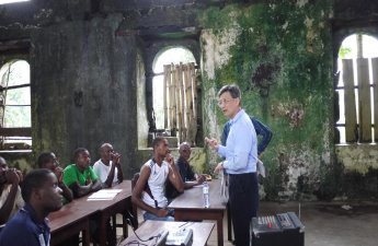 聖國南部偏鄉 Porto Alegre 講授農業產班組織運作 