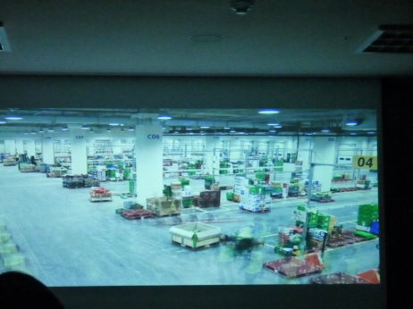 圖 5 　一樓配送處理中心配置 49 個包覆式出貨碼頭 