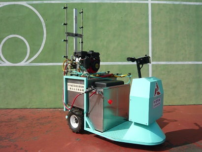 圖 2 　電動三輪自走式噴霧機之機體結構功能齊全 